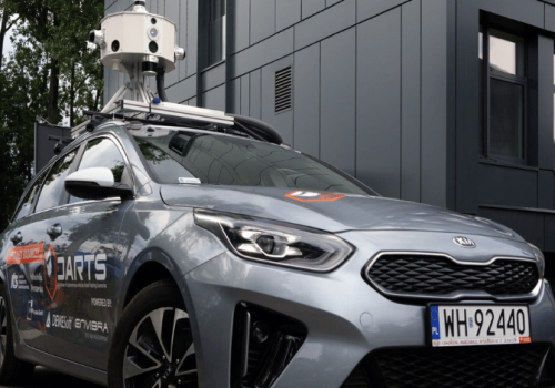 Samochód przyszłości wyruszył w Polskę – odwiedzi też Częstochowę!