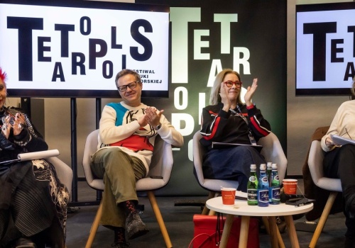 Nowe twarze, nowe języki. TEATROPOLIS jako laboratorium współczesnego aktorstwa