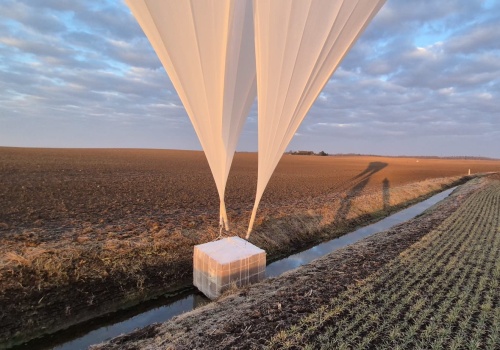 Balony z nielegalnymi papierosami na terenach powiatu bartoszyckiego i ostródzkiego
