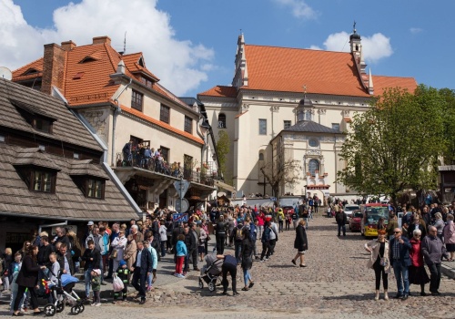 Wielkanocne wyjazdy Polaków. „Turystyka krajowa zyskuje na znaczeniu”