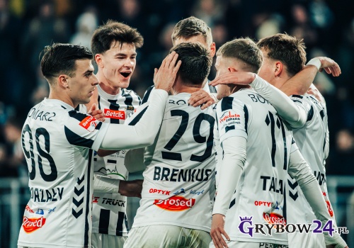 Piąte zwycięstwo Sączersów na wiosnę. Seria bez porażki trwa