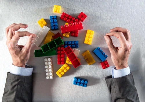 Plan ratunkowy w 5. krokach. Ekspert radzi jak zapanować nad finansowym chaosem i uratować firmę