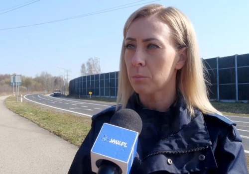 Nowe przepisy już działają. W Jaworznie kierowcy tracą prawo jazdy za zbyt szybką jazdę w terenie niezabudowanym