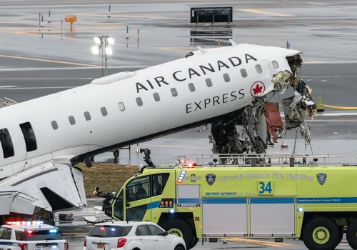 Świadek tragedii w USA: to wyglądało, jakby samolot został przecięty na pół