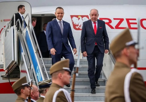Prezydent Nawrocki rozpoczął wizytę na Węgrzech. ZOBACZ ZDJĘCIA