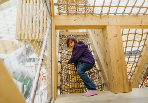 Szwedzka Wioska w Porcie Łódź – wyjątkowy plac zaba