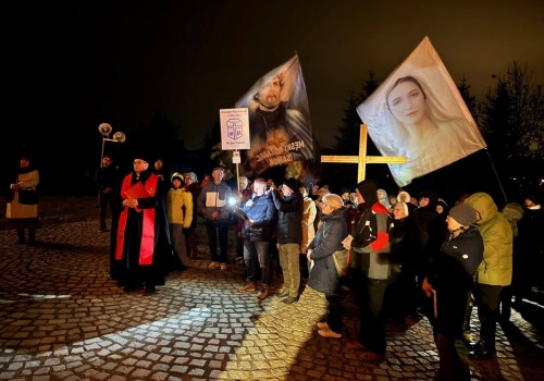 Zahutyń: Droga Krzyżowa o Trzeźwość Narodu Polskiego