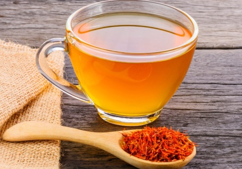 Najdroższa przyprawa świata może wspierać odchudzanie. Pij też na dobry nastrój