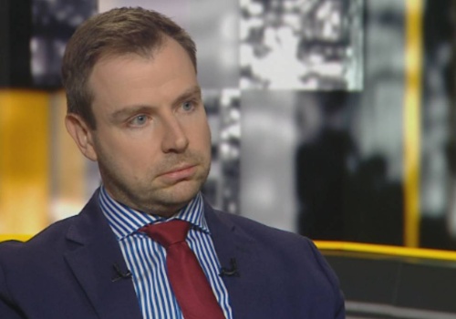 Tylu Polaków chce opuścić UE. Ekspert: Niepokoi coś innego