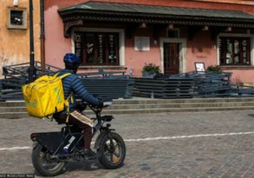 Ponad połowa Polaków dorabia