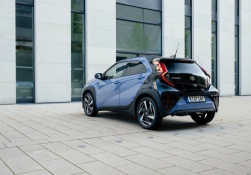 Oto 10 benzynowych aut, które spalają najmniej. W czołówce małe modele, ale nie tylko