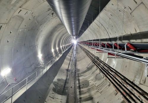 Historyczny moment pod Sądecczyzną! „Kinga” kończy tunel, „Jadwiga” wciąż drąży gigantyczną trasę