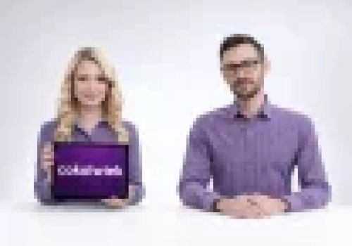 Ty dajesz monterowi swój podpis na tablecie. Play wybiera sobie, na jaką i jak d