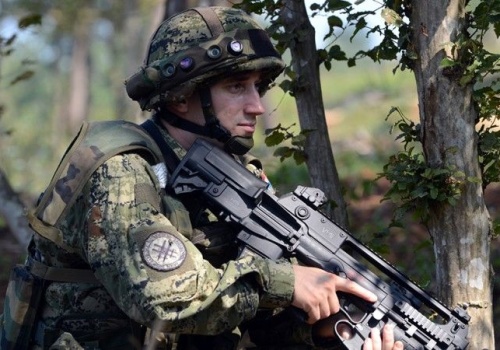 Chorwacja: poborowi już w koszarach