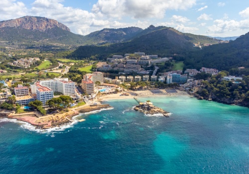 Tanio i bezpośrednio na Majorkę ⛱️⛰️😎 Bilety z 5 polskich miast już od 227 PLN