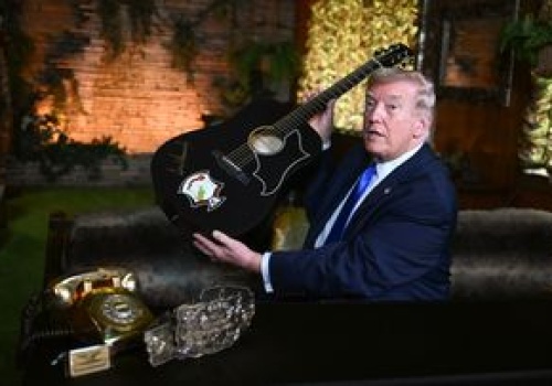 Trump odwiedził dom Presleya. 