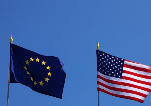 USA grożą Europie utratą „korzystnego” dostępu do LNG