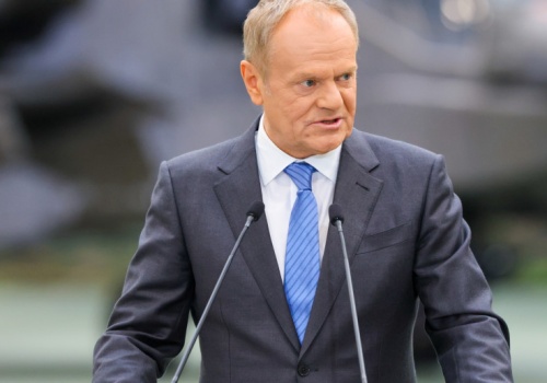 Do 4353 zł miesięcznie, bez względu na dochód. Wypłaty ruszają od 2 kwietnia