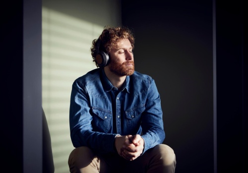 Jakiego rodzaju muzyki słuchają najinteligentniejsi ludzie? Naukowcy znaleźli odpowiedź – i nie chodzi o muzykę klasyczną