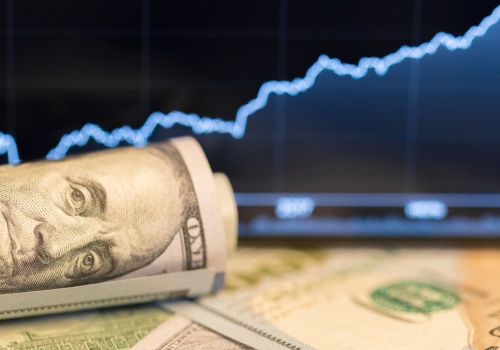 Ceny ropy w górę, Orlen obniża hurtowe ceny paliw. Jak Polska i świat reagują na wojnę?