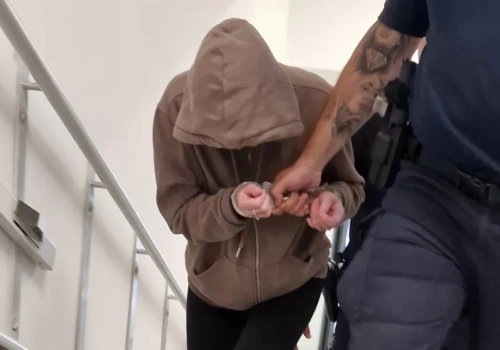 15 lat więzienia za 7 lat tortury. Matka skazana za znęcanie się nad córką z szczególnym okrucieństwem