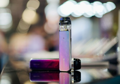 Rozbity przez policję gang mógł sprzedać nawet milion nielegalnych e-papierosów