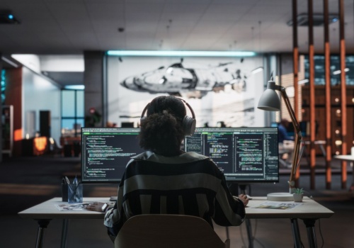 Dziś najlepiej zarabia się w Polsce w tych zawodach. Za 5 lat będą królowały zupełnie inne