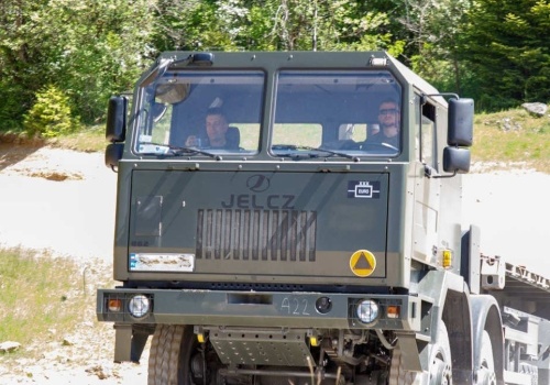 Polska legenda nie daje rady. Jelcz szuka ratunku przed karami