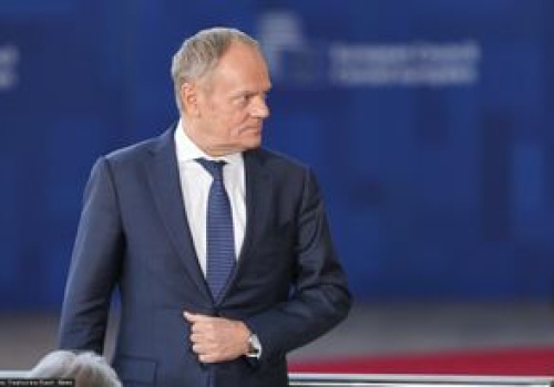 Tusk uderza w Nawrockiego po spotkaniu z Orbanem. 