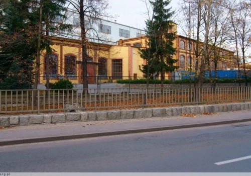 Możliwe zwolnienia w kolejnej dużej firmie w Jeleniej Górze