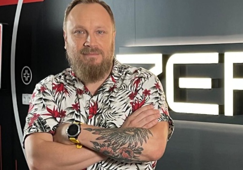 Minister Klimczak pudruje trupa