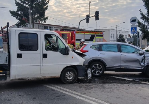 Zdarzenie drogowe na DW 196