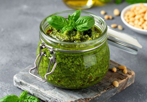 Największy błąd przy robieniu pesto. Katarzyna Bosacka pokazuje, jak go uniknąć