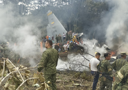 Katastrofa kolumbijskiego wojskowego samolotu zabija 66 osób