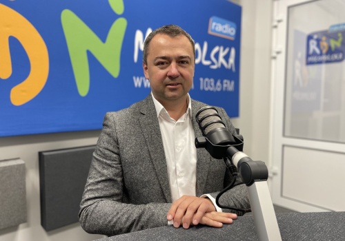 ‘Obwodnica, która ma służyć rozwojowi gminy’. Ciężki sprzęt wjechał już na teren budowy