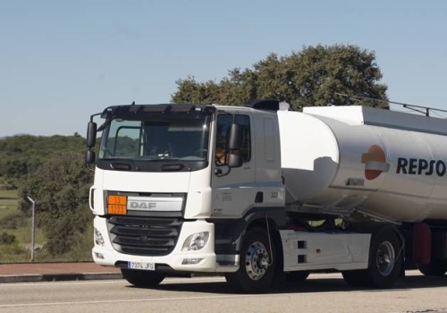 Hiszpania: 20 centów dopłaty do każdego litra paliwa i groźba branżowych protestów