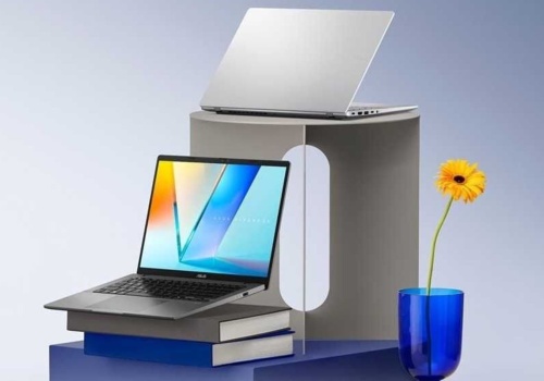 Laptop ASUS 1000 zł taniej. Wytrzymały, z jasny ekran i baterią na 30 godzin