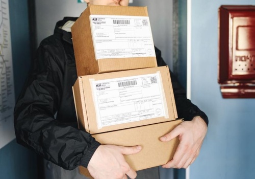 Kurierzy napędzają PKB. Konkurencja obniżyła średni koszt dostawy do 11 zł