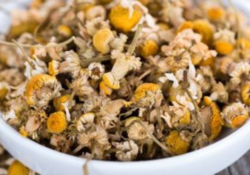 Wypij wieczorem, jeśli masz problemy ze snem. Pomogą wyciszyć układ nerwowy