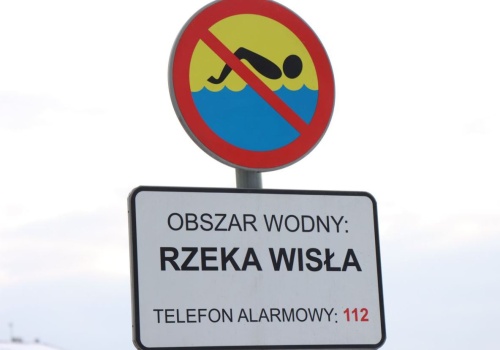 Awaria w oczyszczalni Kujawy. Ścieki o zmienionej barwie trafiły do Wisły