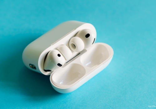 Apple udostępniło nowe firmware dla AirPods Pro 3 i innych modeli