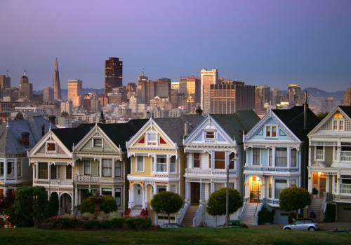 AI rozgrzewa rynek nieruchomości w San Francisco. Wracają bogaci kupujący