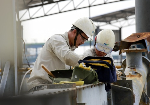 Klimatyczne ambicje zabijają europejski rynek. Uniezależnienie od Chin? 