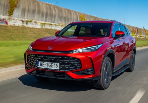 Używane auto z Chin. Ofert przybywa, ale czy są czegoś warte?