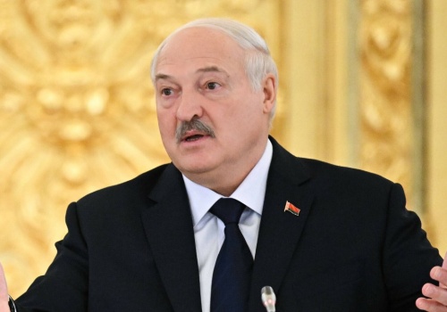 Łukaszenka z wizytą w Korei Północnej. 