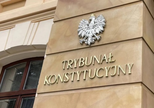 Koalicja 13 grudnia szykuje skok na Trybunał Konstytucyjny. Bogucki alarmuje