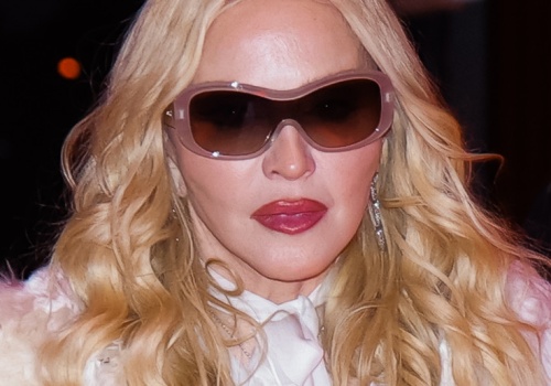 Madonna odtworzyła w Wenecji scenę z kultowego teledysku. Towarzyszyła jej piękna aktorka