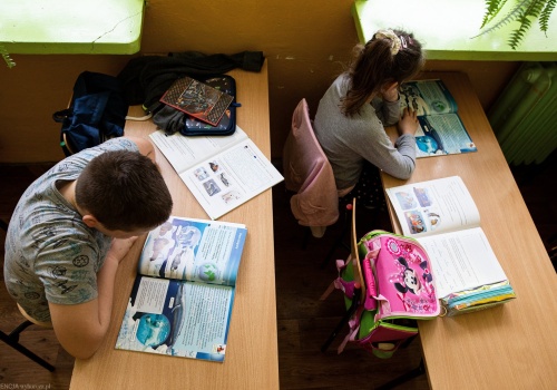 Czy uczeń może wyjść z klasy w czasie lekcji? 