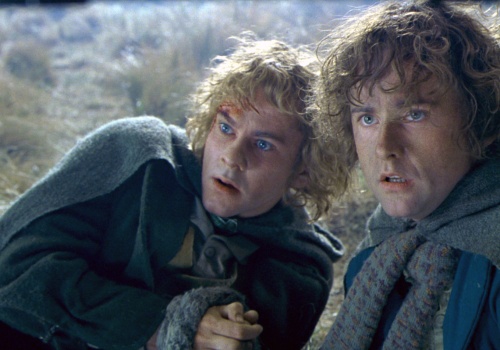 Warner Bros. prezentuje nowy film Władca Pierścieni autorstwa Petera Jacksona, Stephena Colberta