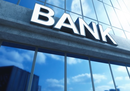 Banki pod presją kolejnej fali pozwów kredytobiorców. Tak toczy się gra o 